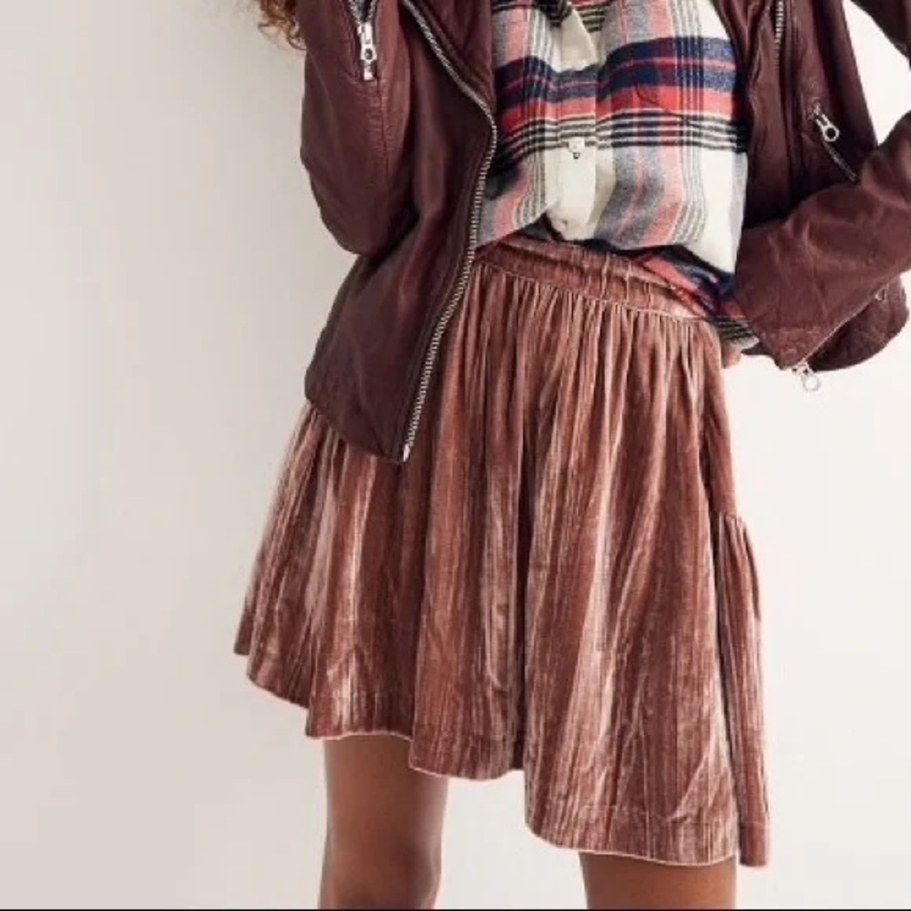 Madewell Dusty Rose Velvet Mini Skirt Size 8